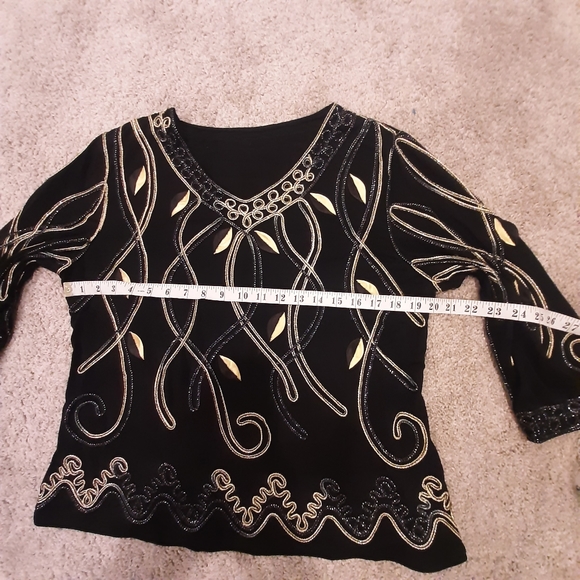Dressy black and gold top - Picture 2 of 2